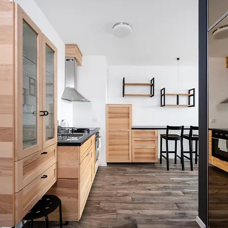 Manufaktura Comfort By Bookinghost *